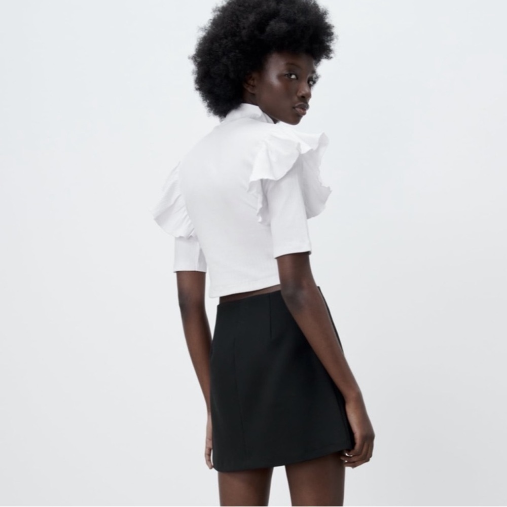 ZARA Ruffle Ribbed Tee - Picture 2 of 9